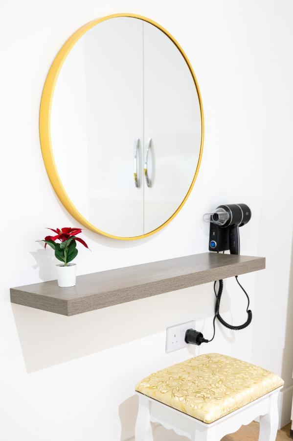 Stylish 2 Bedrooms Little Venice - 44 London Kültér fotó
