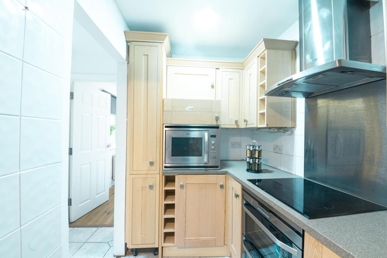 Stylish 2 Bedrooms Little Venice - 44 London Kültér fotó