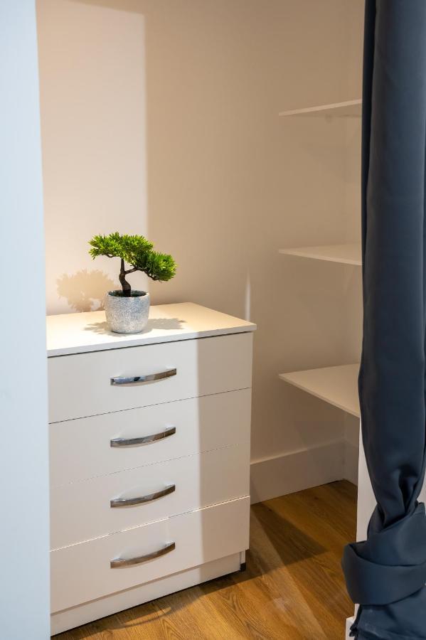 Stylish 2 Bedrooms Little Venice - 44 London Kültér fotó