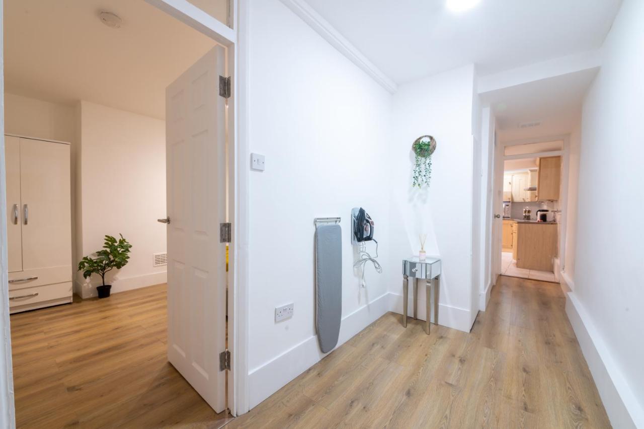 Stylish 2 Bedrooms Little Venice - 44 London Kültér fotó